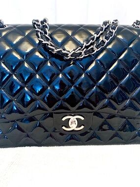 CHANEL Black Quilted Patent Leather Bag with Silver-Tone Chain Jumbo Size TV